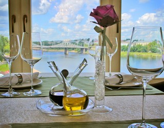 Menu55 - View from the window of the restaurant La Rotonda in the old bridge over the river Volga